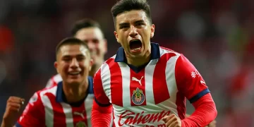 ¡Fernando Beltrán comparte su felicidad: ¡Su mamá venció al cáncer!