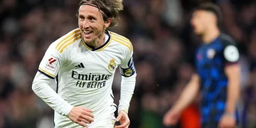 Modric persigue el récord de longevidad de Puskas