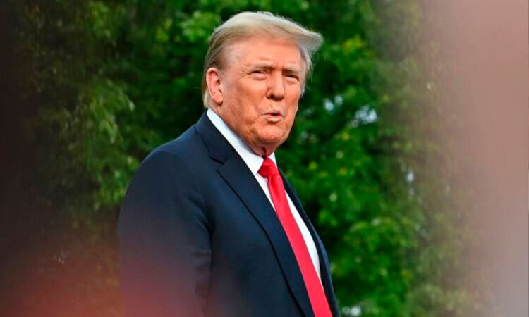 Trump califica juicio de estafa orquestada por Casa Blanca