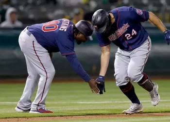 Mellizos continúan su racha victoriosa al vencer a Azulejos 5-1