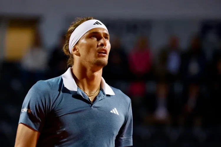Zverev avanza a octavos tras vencer a Darderi en el Masters 1.000 de Roma