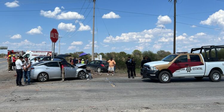 Fuerte choque en cruce de carreteras “Rumbo Nuevo” y Victoria-El Mante, siete heridos