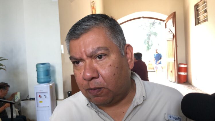 Realizan limpieza de drenes pluviales como prevención para temporada de huracanes.