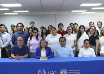 Capacita UAT en temas selectos de salud a docentes y estudiantes de Reynosa