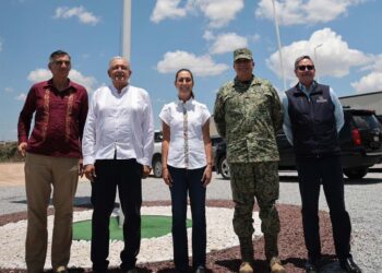 AMLO, Sheinbaum y AVA supervisan obras de Dirección General de Aduanas en Nuevo Laredo, Tamaulipas