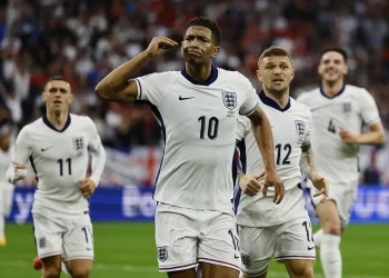 Inglaterra debuta en la Eurocopa triunfo de 1-0 ante Serbia