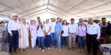 Beneficia Tianguis del Bienestar a más de 3 mil 400 familias de Padilla