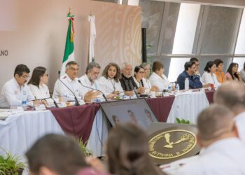 Analizan en Tampico retos de la educación superior y  seis estados del país