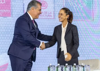 Anuncian 42 mil millones de dólares de inversiones en México