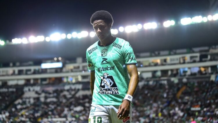 Yairo Moreno se une a Santos Laguna como refuerzo para el apertura 2024