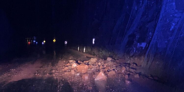 Lluvia de 6 pulgadas en 18 horas en Cd. Victoria, hacen rugir el río San Marcos; daños leves en la ciudad.