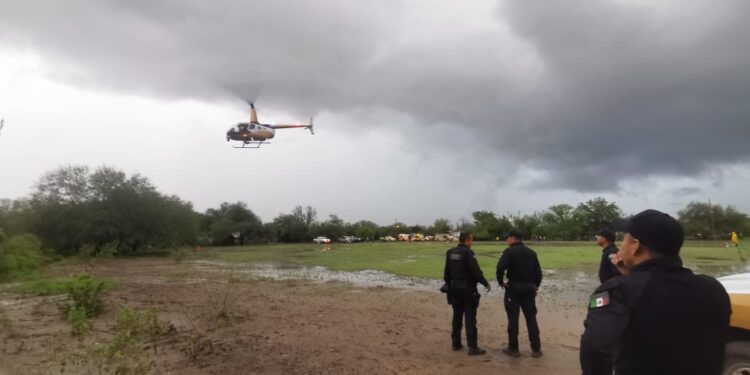 Activa Plan Tamaulipas de la SSPT helicópteros para evacuar a población afectada por creciente del río Purificación