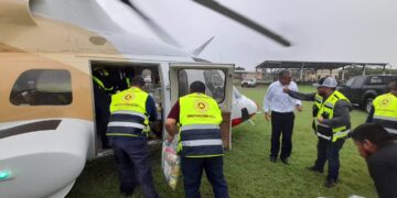 Envía gobernador Américo Villarreal apoyo aéreo a comunidades de Hidalgo, Tamaulipas