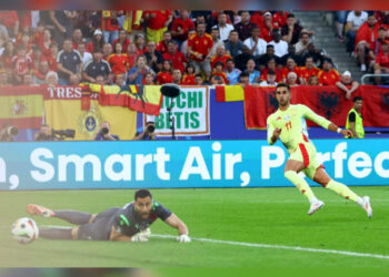 España vence 1-0 a Albania y califica a octavos de la Eurocopa 2024 