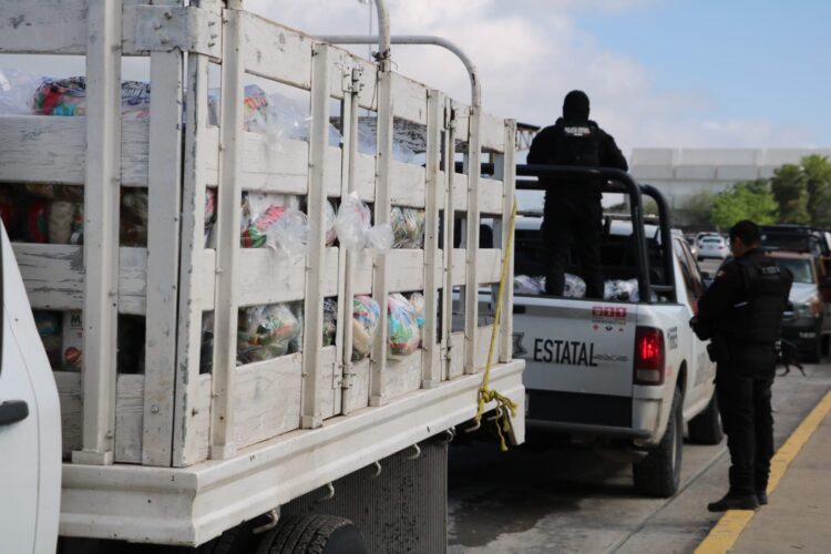 Llevan SSPT y PC despensas y atención médica a ejido Las Vírgenes de San Nicolás