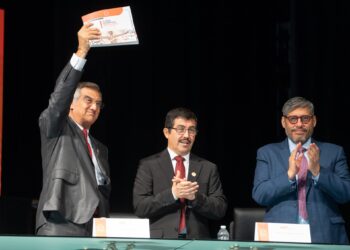 La UAT es aliada de la transformación que impulsamos en Tamaulipas: Américo Villarreal