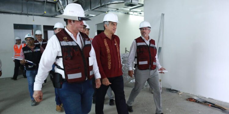 Supervisa Américo Villarreal avances del puente de La Esperanza y del nuevo hospital del ISSSTE