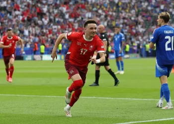 Suiza derrota 2-0 a Italia y le deja fuera de la Eurocopa 2024