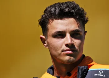 Lando Norris marca el ritmo en los primeros libres de Montmeló