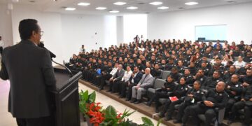 Capacitan a Guardia Estatal en materia de derechos humanos