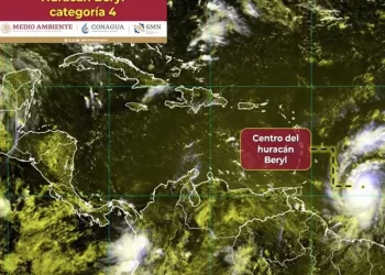 Huracán Beryl se intensifica a categoría 4; Quintana Roo activa alerta azul