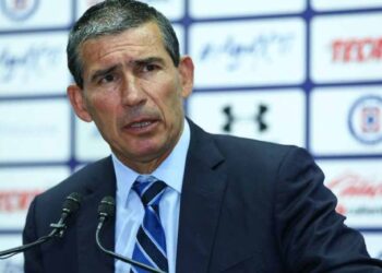 Eduardo de la Torre muestra signos de recuperación tras ser hospitalizado