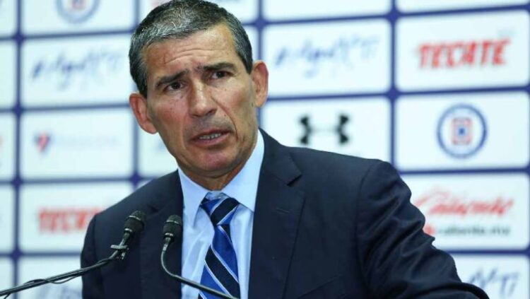 Eduardo de la Torre muestra signos de recuperación tras ser hospitalizado