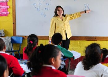 Propone Diputado “Premio Estatal al Mérito Docente” en Tamaulipas