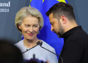 Von der Leyen rechaza demandas de Putin para cese de la guerra