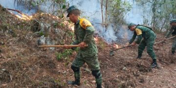 Intensifican combate a incendio forestal en Jaumave