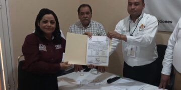 Morena-PVEM-PT gana alcaldía de San Fernando con 350 votos; recibe Verónica Aguirre constancia de mayoría