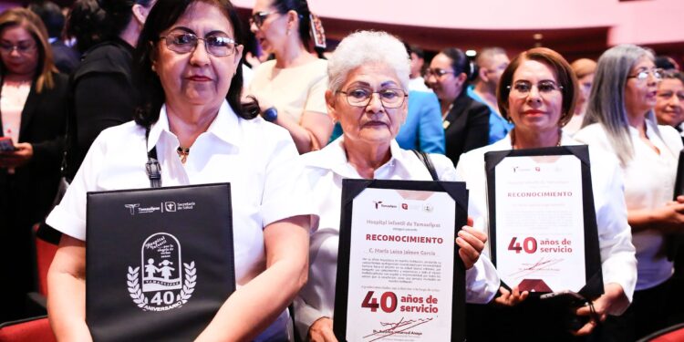 Celebran 40 años de fundación del Hospital Infantil de Tamaulipas; reconoce AVA al personal