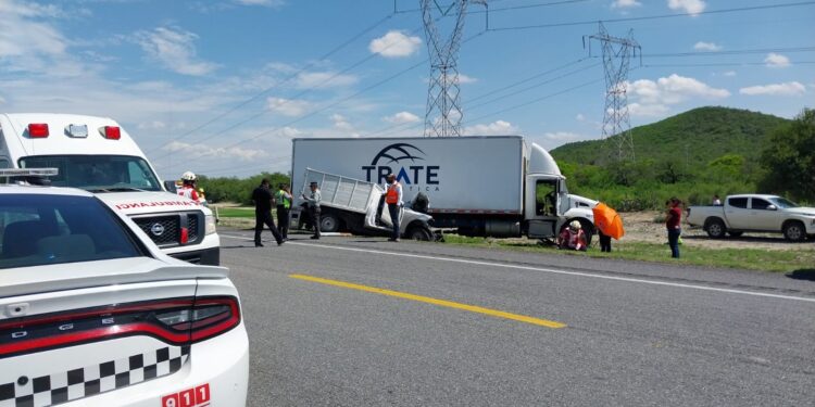 Choque en carretera deja una persona fallecida