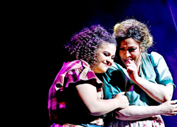 “El Mago” cautiva a Monterrey con Lucero Mijares en el papel de Dorothy