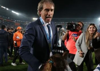 Técnicos que podrían suplir a Jimmy Lozano como DT de la Selección Mexicana