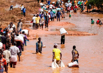 Lluvias torrenciales en África Oriental dejan 528 muertos