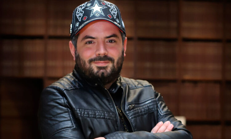 José Eduardo Derbez se prepara para ser padre y evitar los errores del pasado