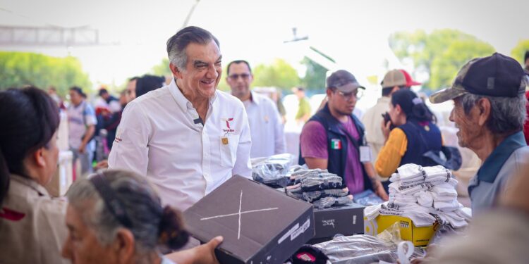 Beneficia el Tianguis del Bienestar a casi 4 mil familias en Güémez