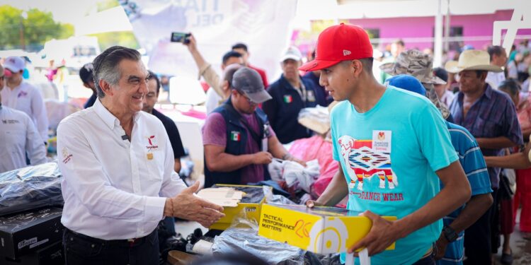 Beneficia el Tianguis del Bienestar a casi 4 mil familias en Güémez