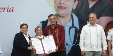 Reconoce Américo labor del personal de enfermería