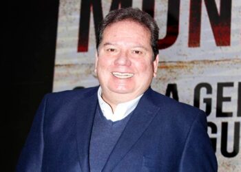 Coque Muñiz hospitalizado por baja oxigenación y alta presión