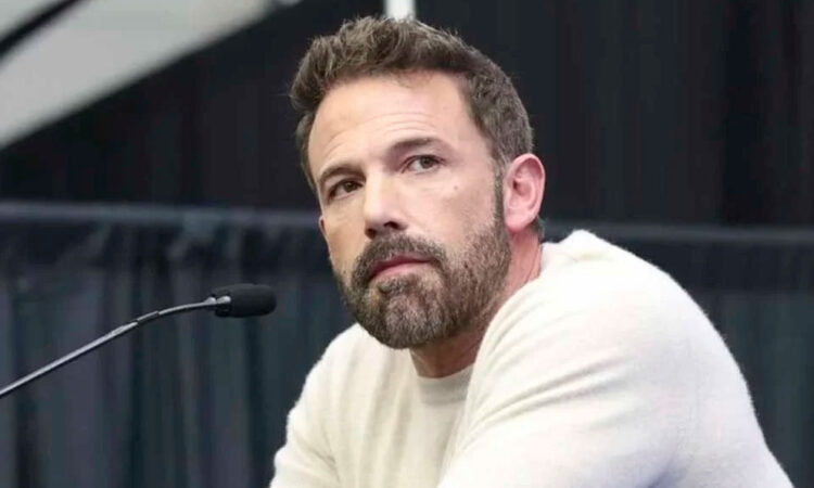 Temen amigos de Ben Affleck una recaída en su alcoholismo