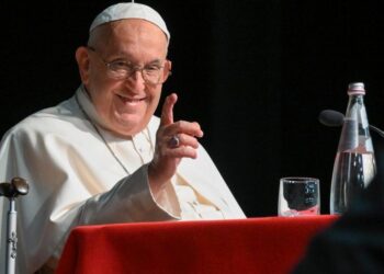 El Papa Francisco aboga por la paz en los juegos de París