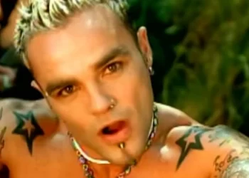 Muere Shifty Shellshock, líder de Crazy Town, a los 49 años