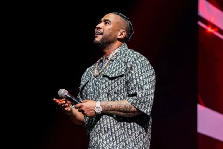 El cantante Don Omar comparte su diagnóstico de cáncer y recibe apoyo masivo