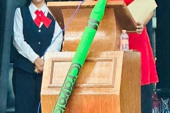 Reconocen trayectoria y vocación de la maestra Dora Elsa Banda González