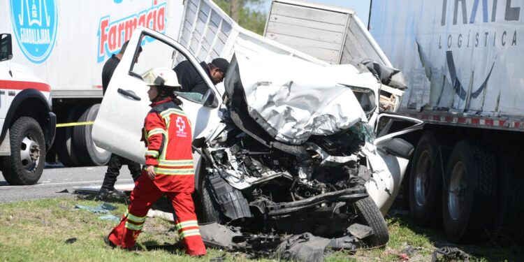 Choque en carretera deja una persona fallecida