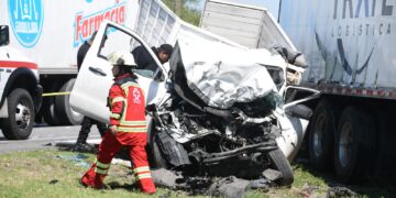 Choque en carretera deja una persona fallecida