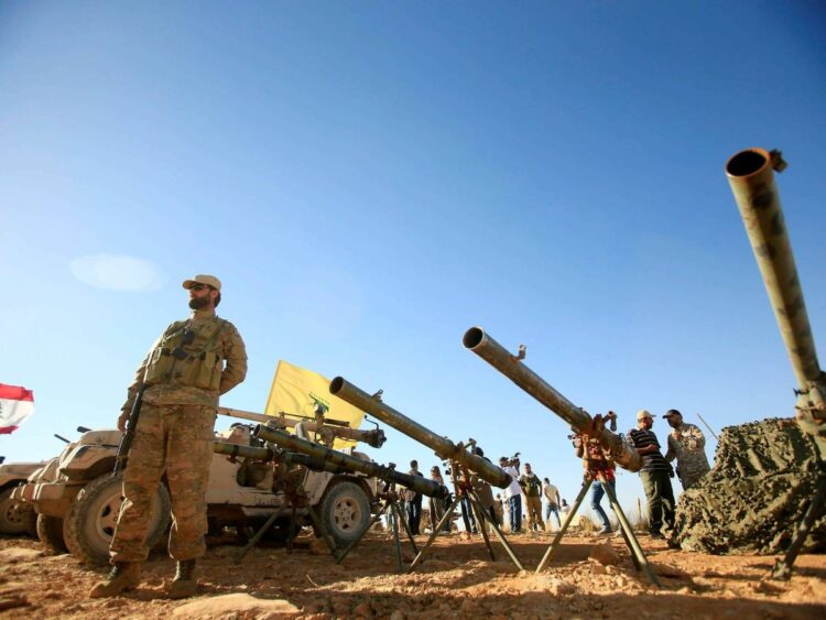 Hezbolá lanza 50 proyectiles desde Líbano hacia Israel en medio de crecientes tensiones