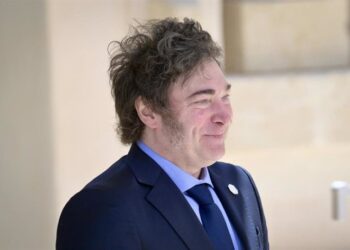 Protesta ambiental en Stonehenge: activistas exigen fin de los combustibles Fósiles